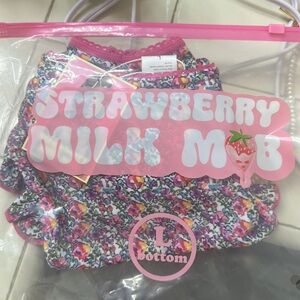 Strawberry Milk Mob Saint Tropez BOTTOMS